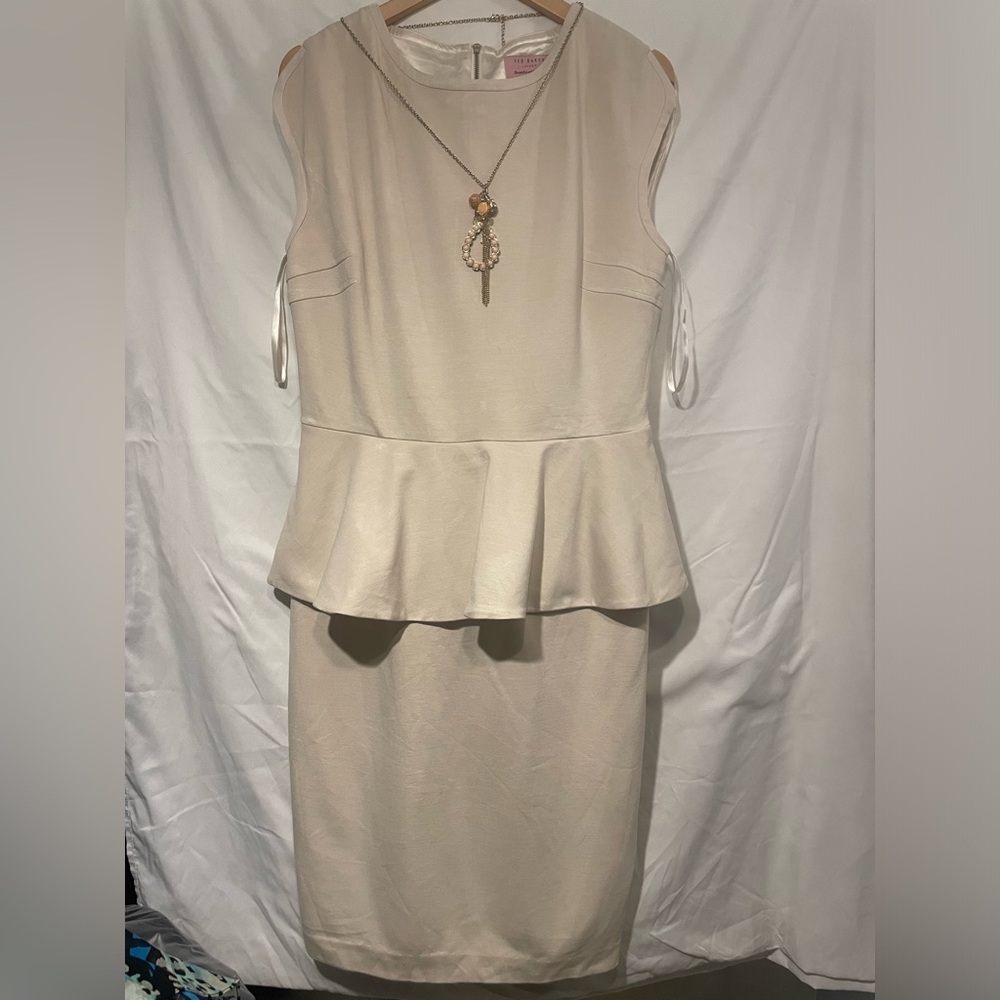 Ted baker London beautiful, inside and out , size 3 cream